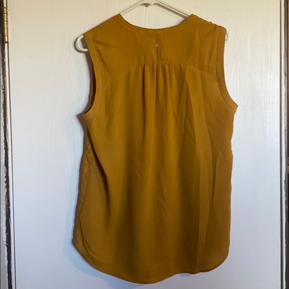 Anthropologie Mauve Marigold Sleeveless Top - Picture 2 of 2